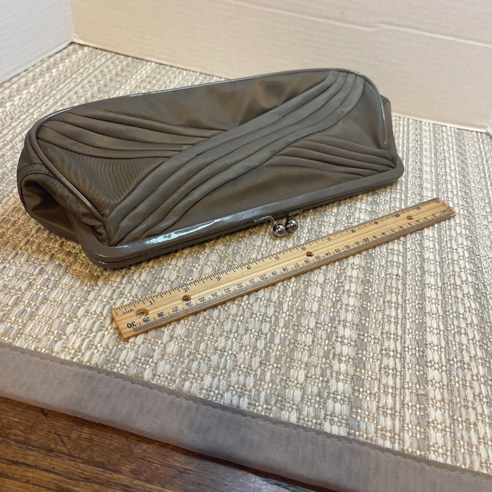 Simply Vera Wang Evening Clutch Bag Mocha Brown Tuxedo Purse Preowned Never Used - Picture 9 of 10